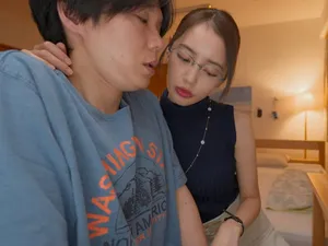 Liếm hậu môn sâu họng để nôn khởi đầu tốt